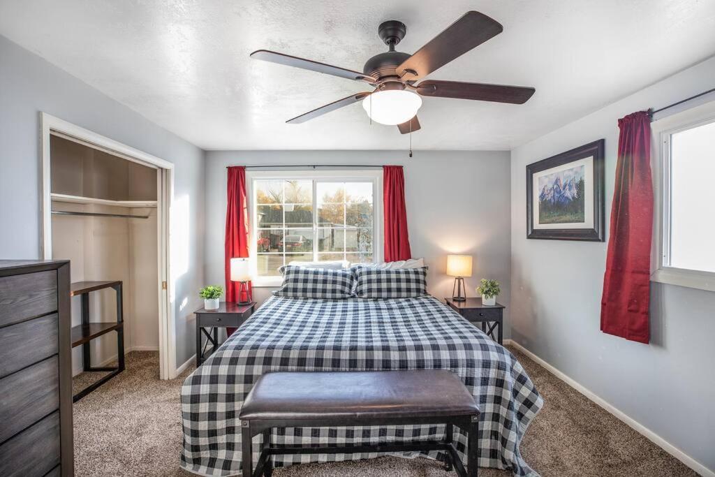 Pet Friendly Millcreek Home Close To Downtown/Mtns Salt Lake City Zewnętrze zdjęcie